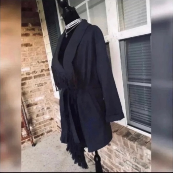 NEW FRINGE BELTED COAT WITH POCKETS - Picture 10 of 11